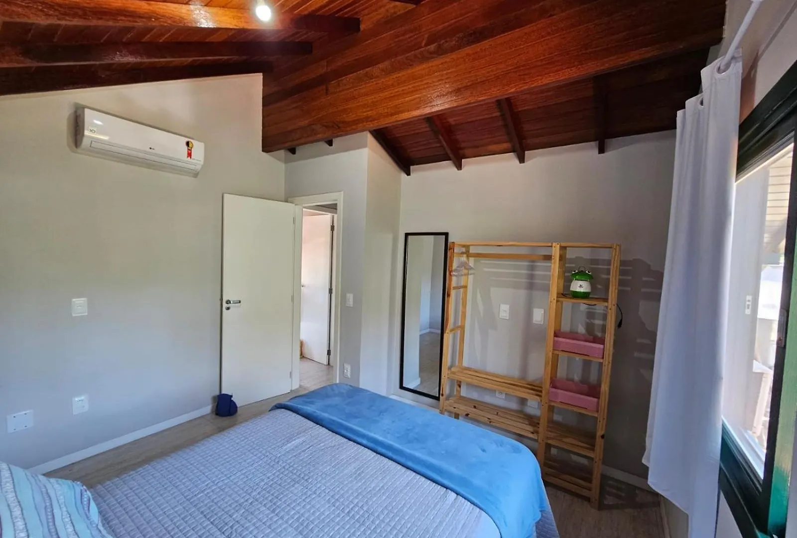 Casa Em Condominio Com Piscina - Ponta Das Canas Florianópolis 0*,  Brasil
