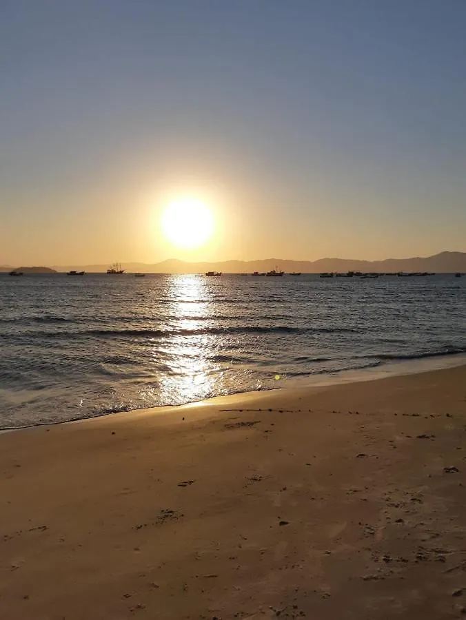 Casa Em Condominio Com Piscina - Ponta Das Canas Florianopolis