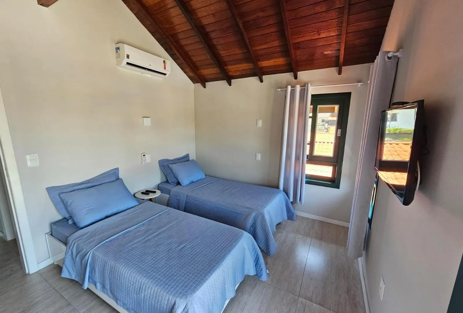 Holiday home Casa Em Condominio Com Piscina - Ponta Das Canas Florianopolis Brazil